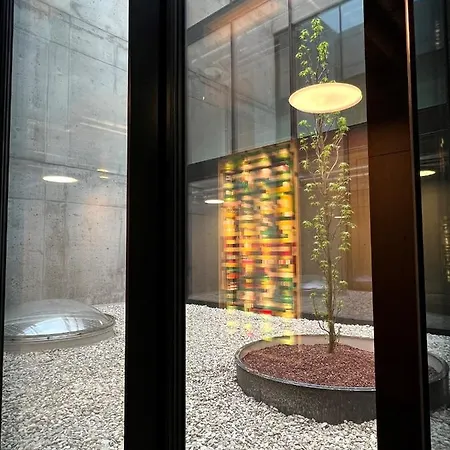 Отель Boulderbar Self-check In 4*