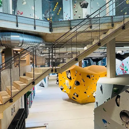 Boulderbar Self-check In Hotel 4*