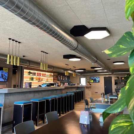 Boulderbar Self-check In 4* Traun