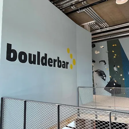 Boulderbar Self-check In Отель