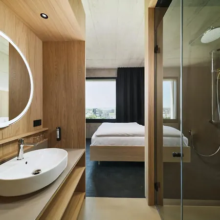 Hotel Boulderbar Self-check In Traun