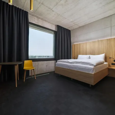 Boulderbar Self-check In Hotel 4*